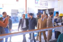 وزير الاقتصاد يزور مصنع الشركة العالمية للزجاج 